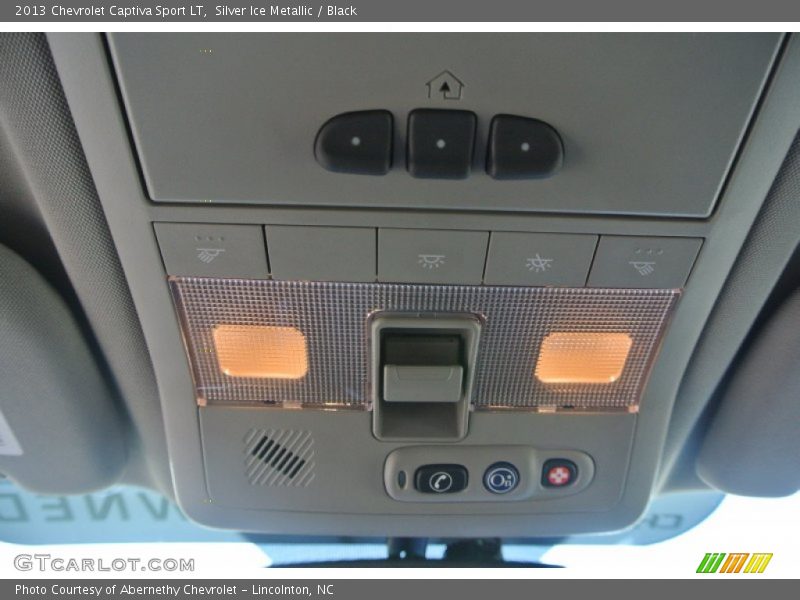 Silver Ice Metallic / Black 2013 Chevrolet Captiva Sport LT