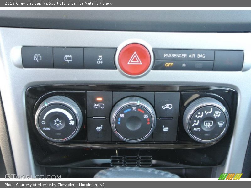 Silver Ice Metallic / Black 2013 Chevrolet Captiva Sport LT