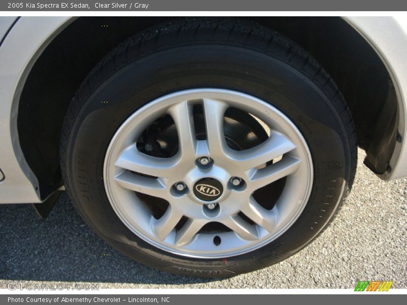 Clear Silver / Gray 2005 Kia Spectra EX Sedan
