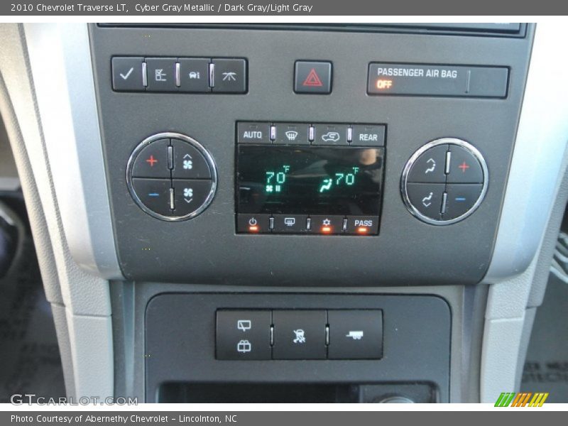 Cyber Gray Metallic / Dark Gray/Light Gray 2010 Chevrolet Traverse LT