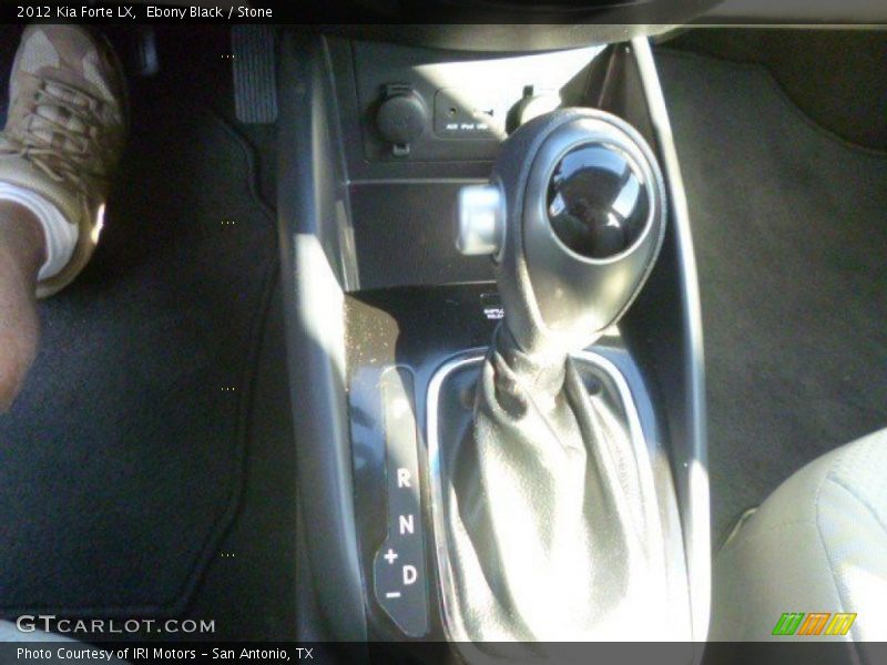 Ebony Black / Stone 2012 Kia Forte LX