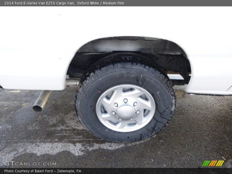Oxford White / Medium Flint 2014 Ford E-Series Van E250 Cargo Van