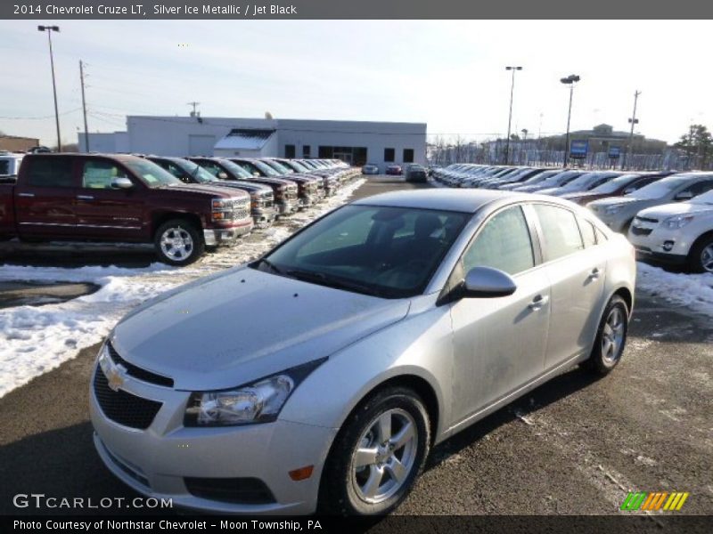 Silver Ice Metallic / Jet Black 2014 Chevrolet Cruze LT