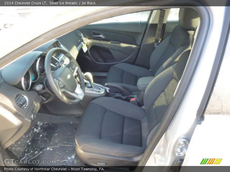 Silver Ice Metallic / Jet Black 2014 Chevrolet Cruze LT