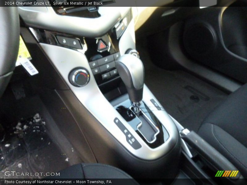 Silver Ice Metallic / Jet Black 2014 Chevrolet Cruze LT