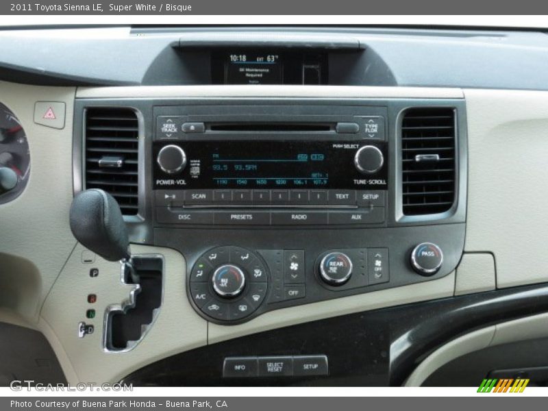 Super White / Bisque 2011 Toyota Sienna LE
