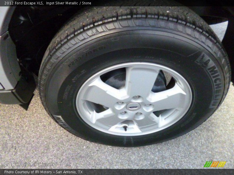 Ingot Silver Metallic / Stone 2012 Ford Escape XLS