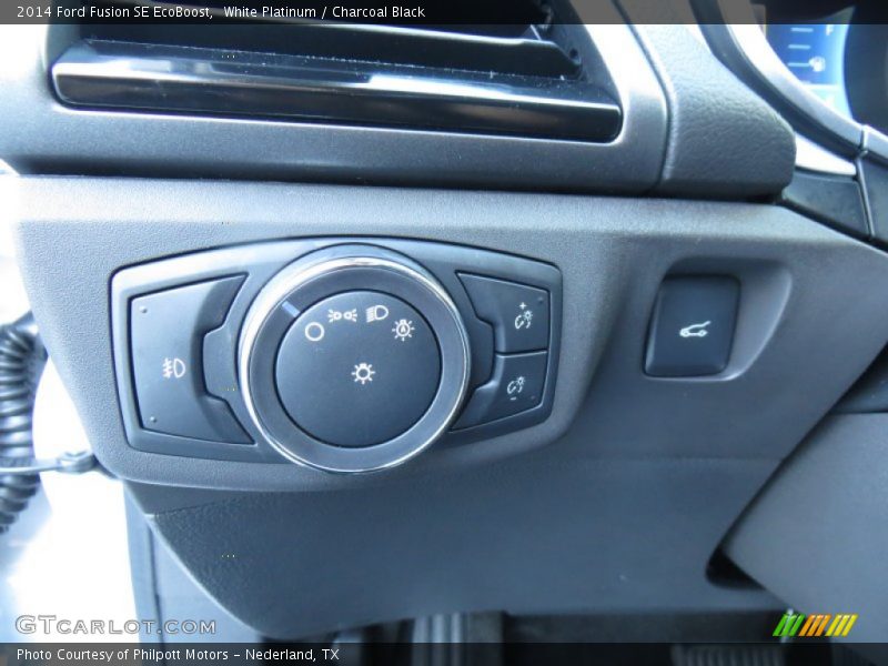 White Platinum / Charcoal Black 2014 Ford Fusion SE EcoBoost