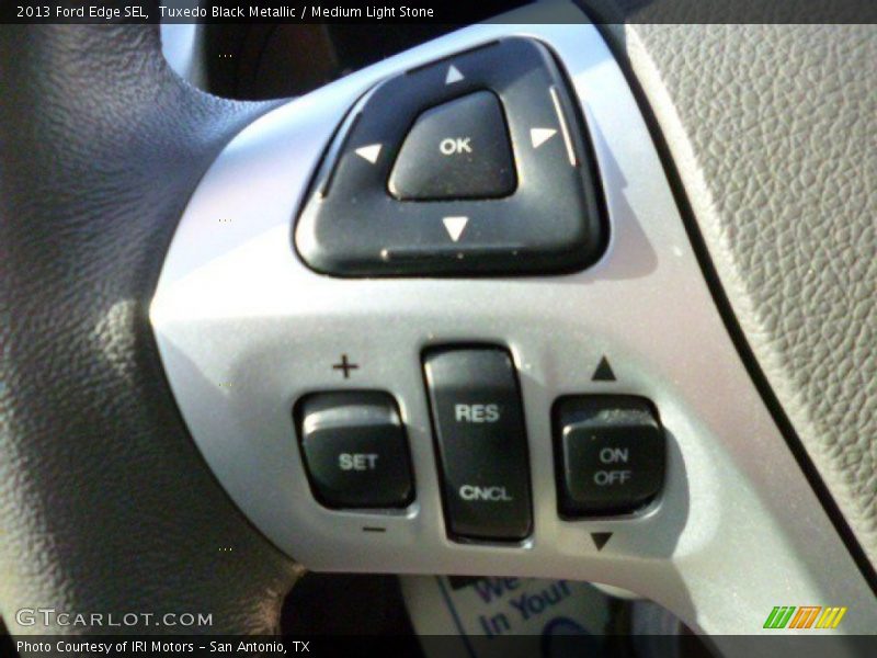 Tuxedo Black Metallic / Medium Light Stone 2013 Ford Edge SEL