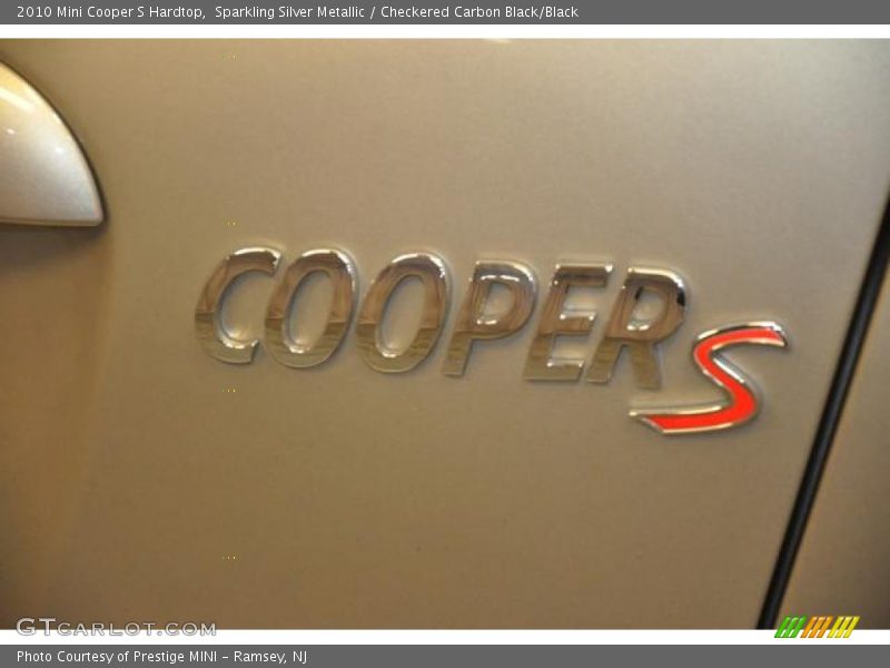 Sparkling Silver Metallic / Checkered Carbon Black/Black 2010 Mini Cooper S Hardtop