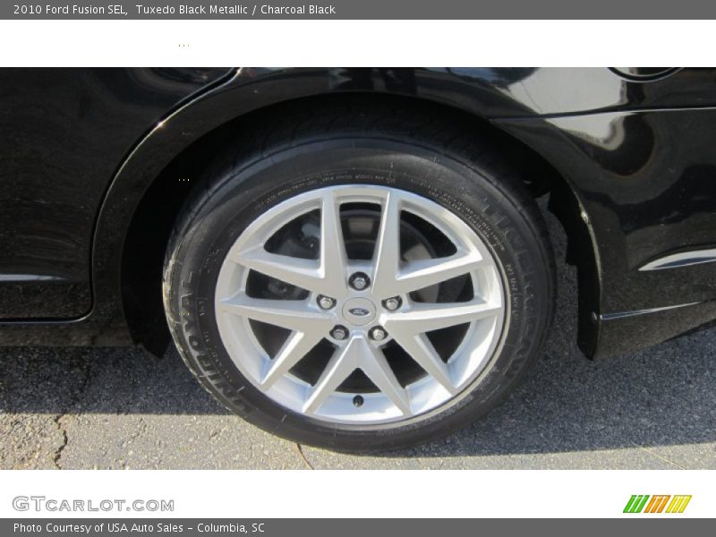 Tuxedo Black Metallic / Charcoal Black 2010 Ford Fusion SEL