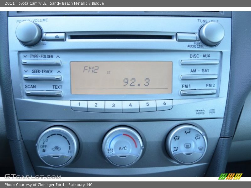 Audio System of 2011 Camry LE