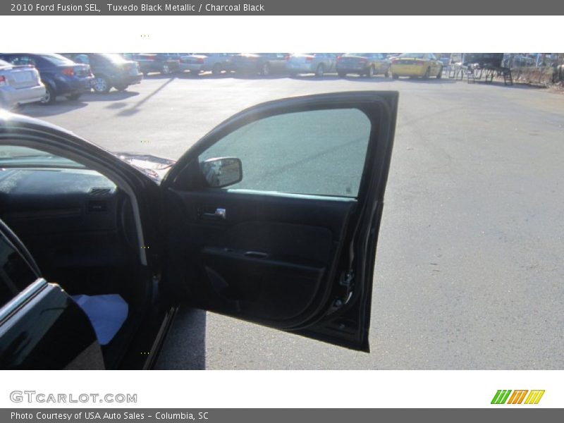 Tuxedo Black Metallic / Charcoal Black 2010 Ford Fusion SEL