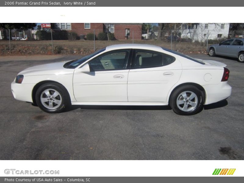 Ivory White / Sand 2006 Pontiac Grand Prix Sedan