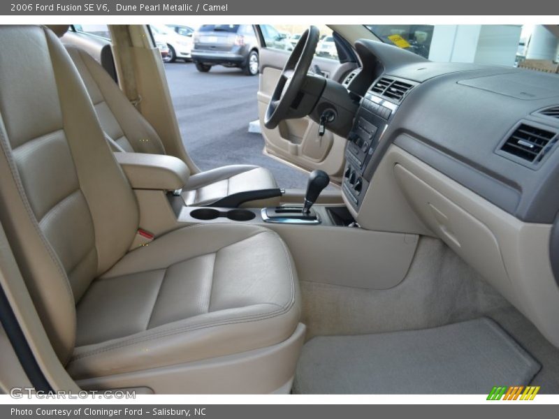 Dune Pearl Metallic / Camel 2006 Ford Fusion SE V6