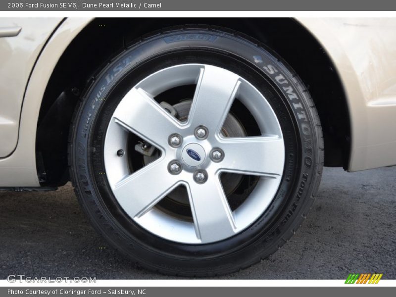  2006 Fusion SE V6 Wheel