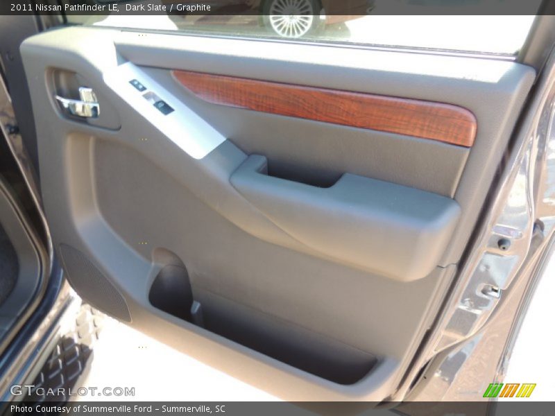 Dark Slate / Graphite 2011 Nissan Pathfinder LE