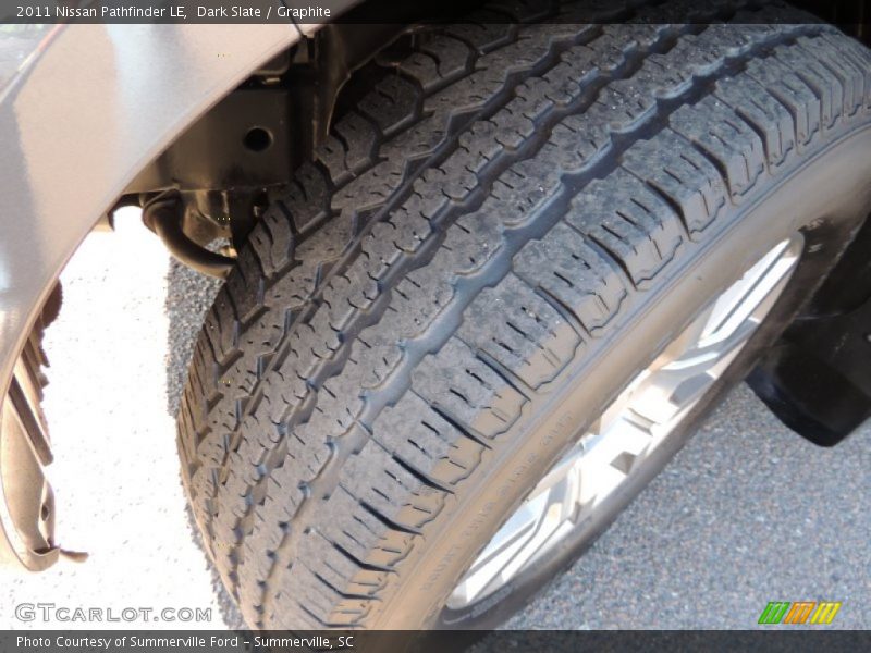 Dark Slate / Graphite 2011 Nissan Pathfinder LE