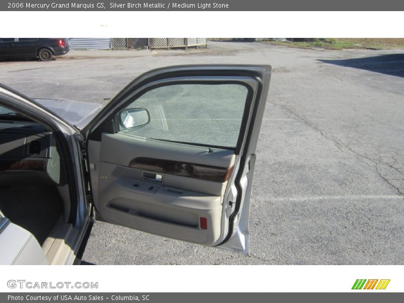 Silver Birch Metallic / Medium Light Stone 2006 Mercury Grand Marquis GS