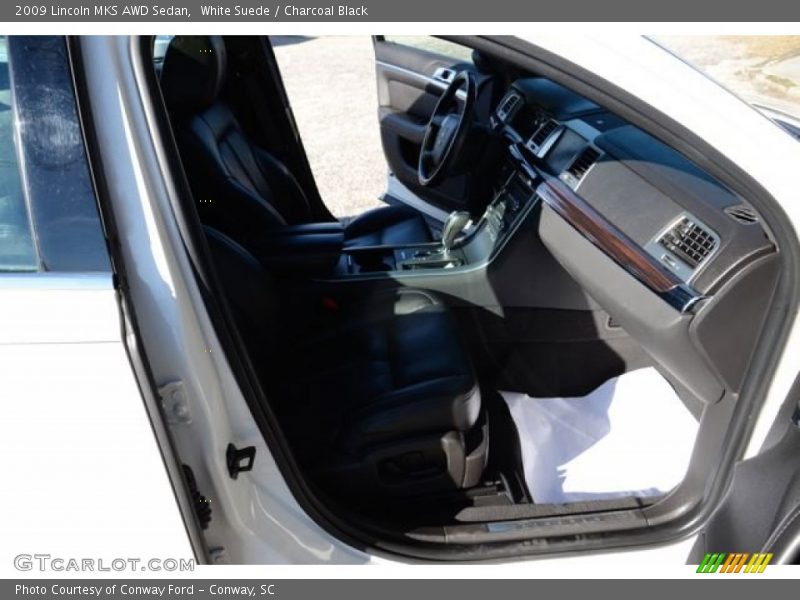 White Suede / Charcoal Black 2009 Lincoln MKS AWD Sedan