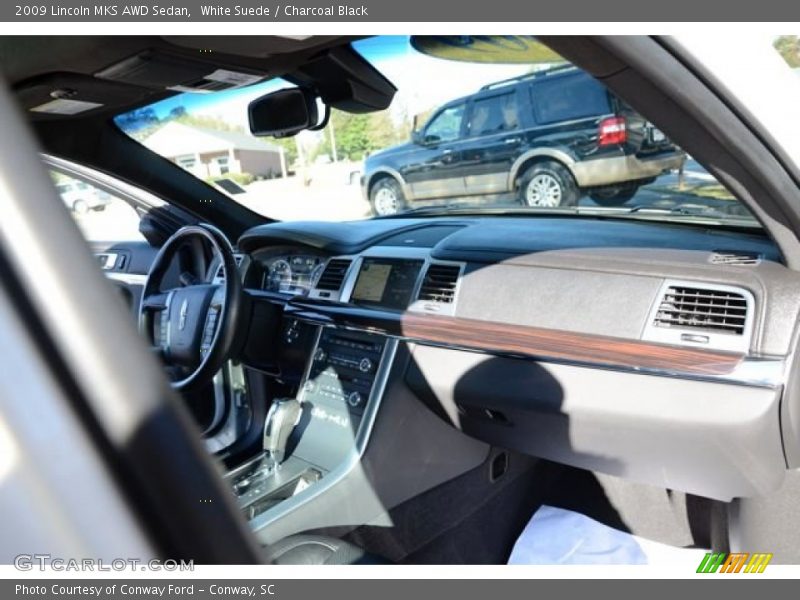 White Suede / Charcoal Black 2009 Lincoln MKS AWD Sedan