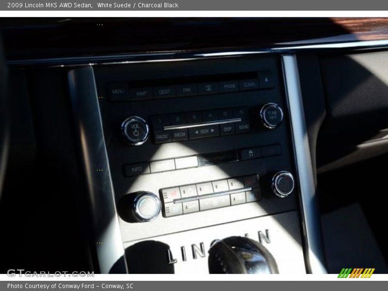 White Suede / Charcoal Black 2009 Lincoln MKS AWD Sedan