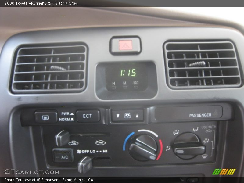 Black / Gray 2000 Toyota 4Runner SR5