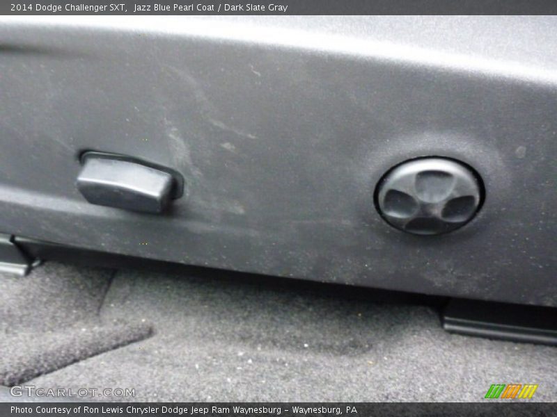 Jazz Blue Pearl Coat / Dark Slate Gray 2014 Dodge Challenger SXT