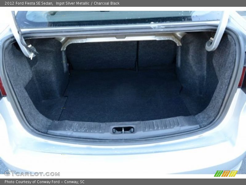 Ingot Silver Metallic / Charcoal Black 2012 Ford Fiesta SE Sedan