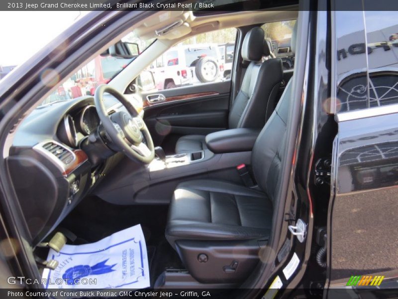 Brilliant Black Crystal Pearl / Black 2013 Jeep Grand Cherokee Limited