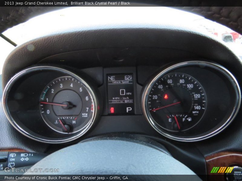 Brilliant Black Crystal Pearl / Black 2013 Jeep Grand Cherokee Limited