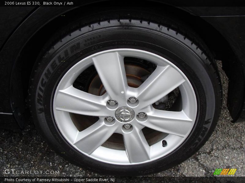 Black Onyx / Ash 2006 Lexus ES 330