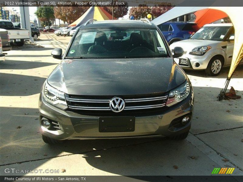 Pepper Gray Metallic / Black 2012 Volkswagen Tiguan SEL 4Motion