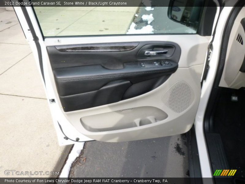 Stone White / Black/Light Graystone 2012 Dodge Grand Caravan SE