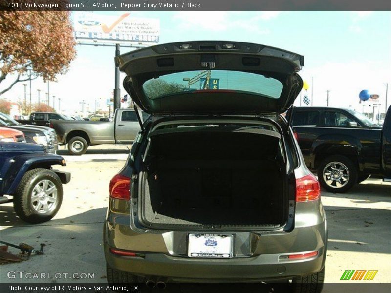 Pepper Gray Metallic / Black 2012 Volkswagen Tiguan SEL 4Motion