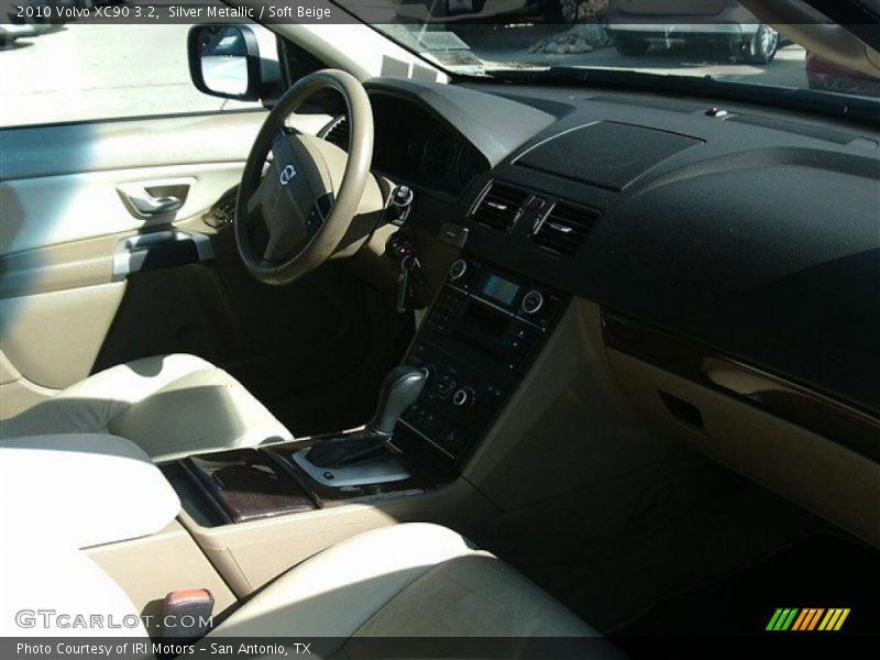 Silver Metallic / Soft Beige 2010 Volvo XC90 3.2