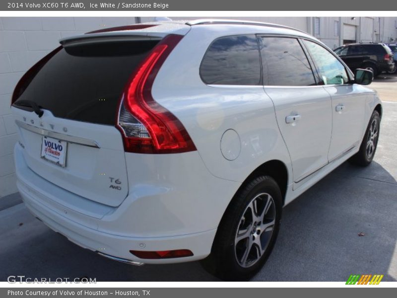 Ice White / Sandstone Beige 2014 Volvo XC60 T6 AWD