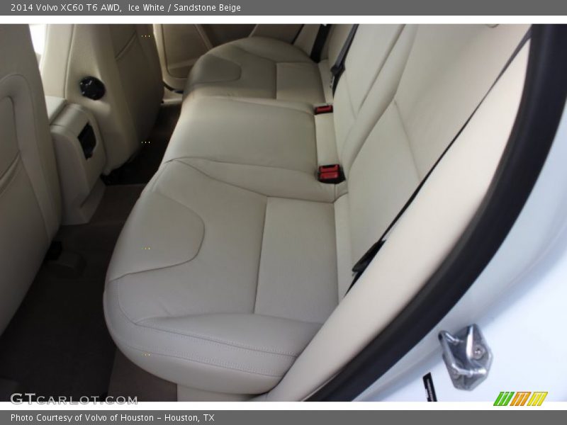 Ice White / Sandstone Beige 2014 Volvo XC60 T6 AWD