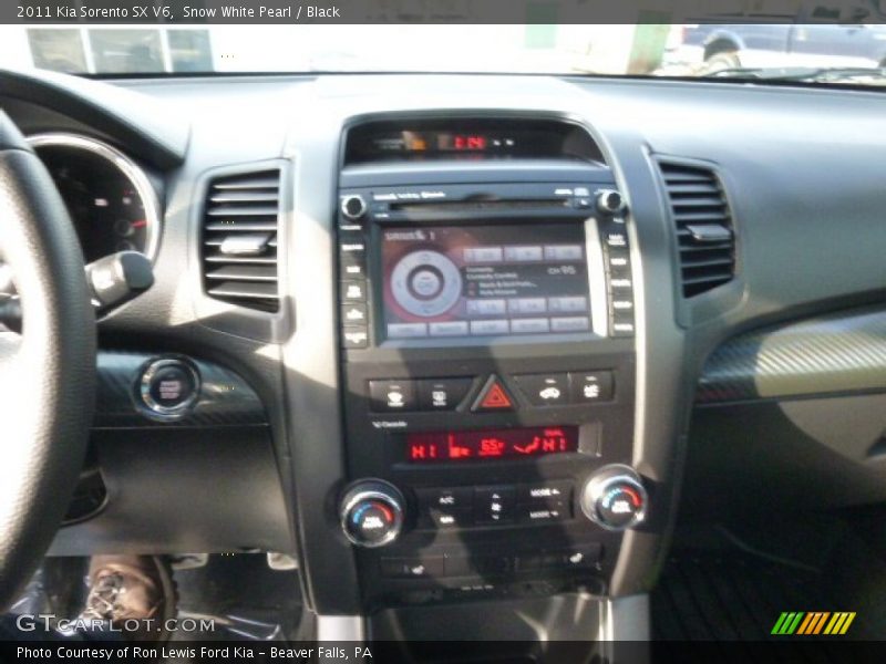Snow White Pearl / Black 2011 Kia Sorento SX V6