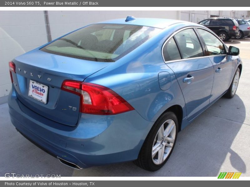 Power Blue Metallic / Off Black 2014 Volvo S60 T5