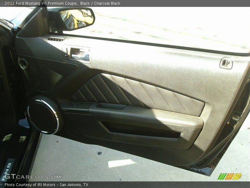 Black / Charcoal Black 2012 Ford Mustang V6 Premium Coupe