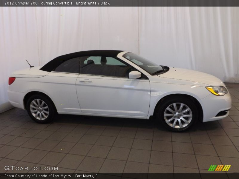 Bright White / Black 2012 Chrysler 200 Touring Convertible