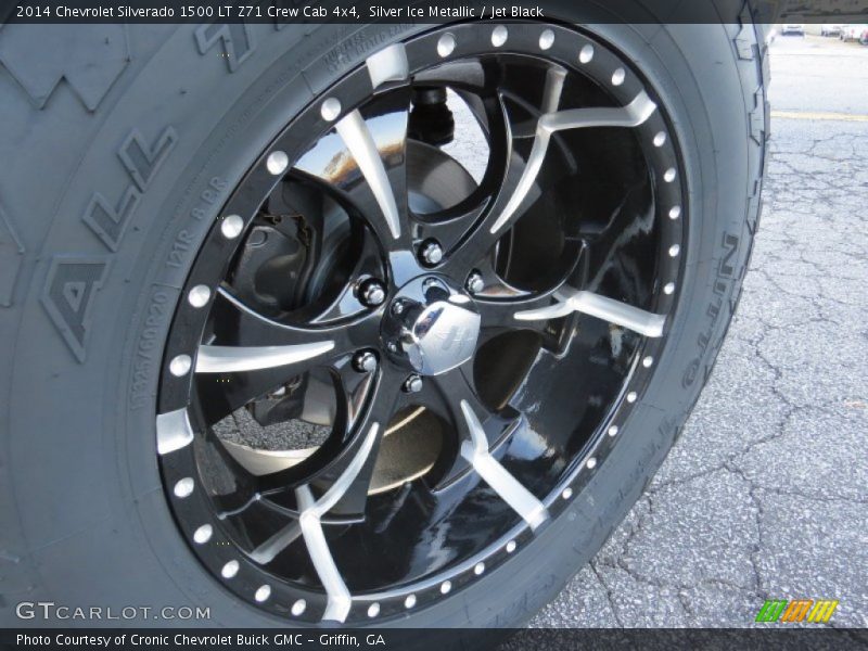 Custom Wheels of 2014 Silverado 1500 LT Z71 Crew Cab 4x4