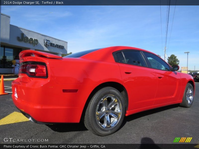 TorRed / Black 2014 Dodge Charger SE