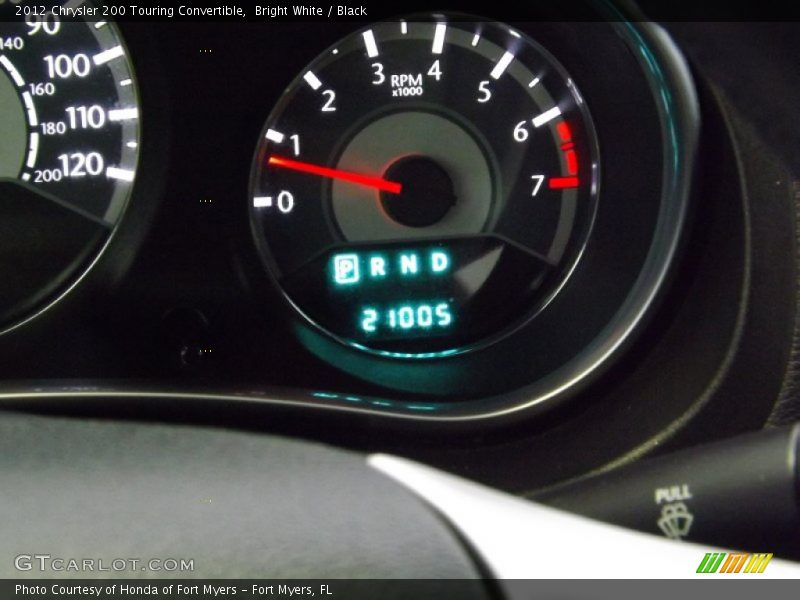 Bright White / Black 2012 Chrysler 200 Touring Convertible