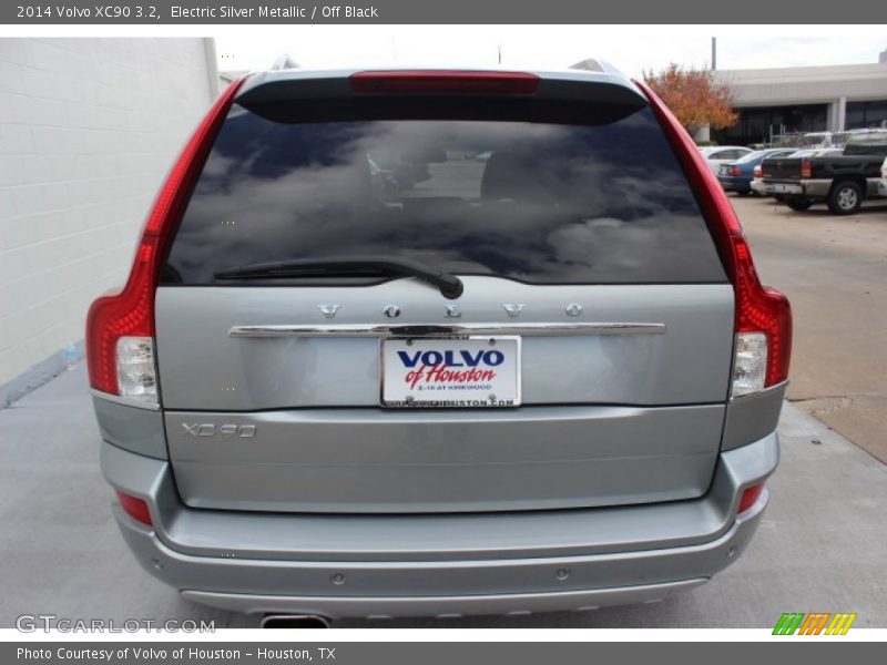 Electric Silver Metallic / Off Black 2014 Volvo XC90 3.2
