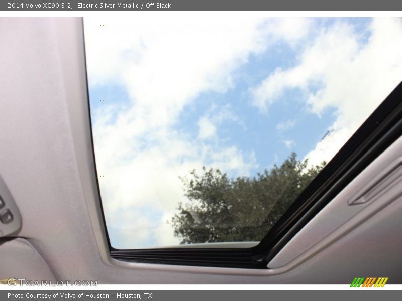 Electric Silver Metallic / Off Black 2014 Volvo XC90 3.2