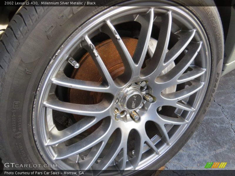 Millennium Silver Metallic / Black 2002 Lexus LS 430