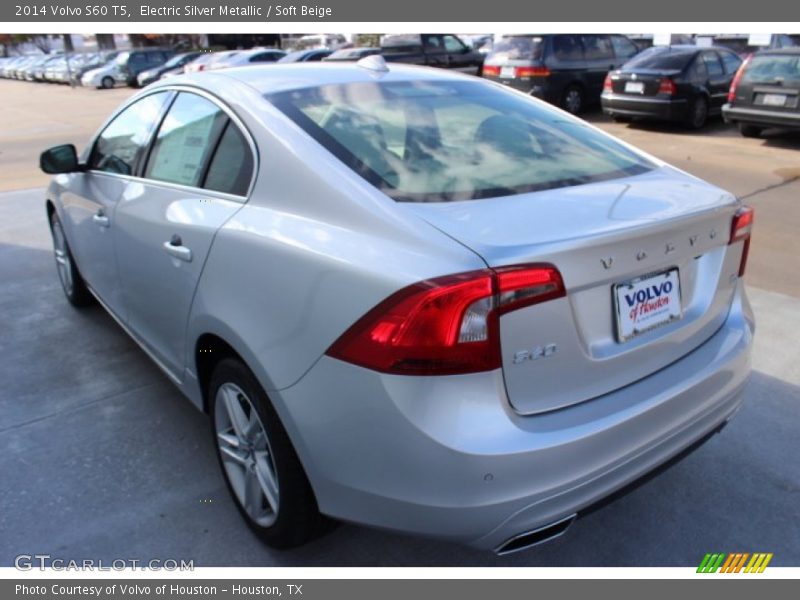 Electric Silver Metallic / Soft Beige 2014 Volvo S60 T5