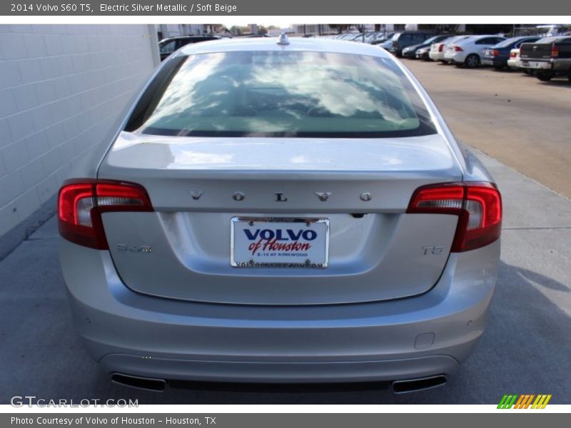 Electric Silver Metallic / Soft Beige 2014 Volvo S60 T5